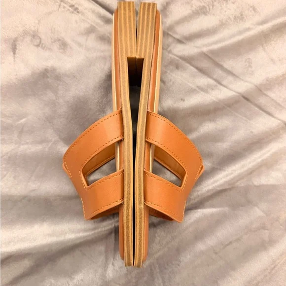 Madden Girl H-Band Flat Slides | Cognac | Size 8.5 - Picture 5 of 9